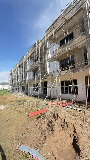 4bdrm House in Jahi for sale