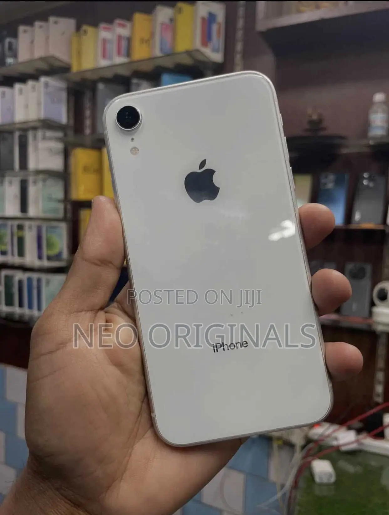 New Apple iPhone XR 128 GB White