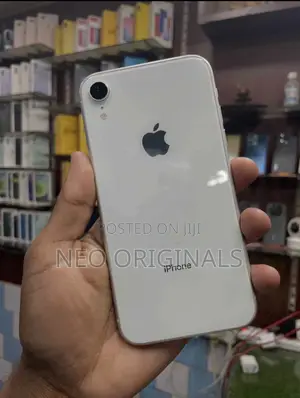 New Apple iPhone XR 128 GB White