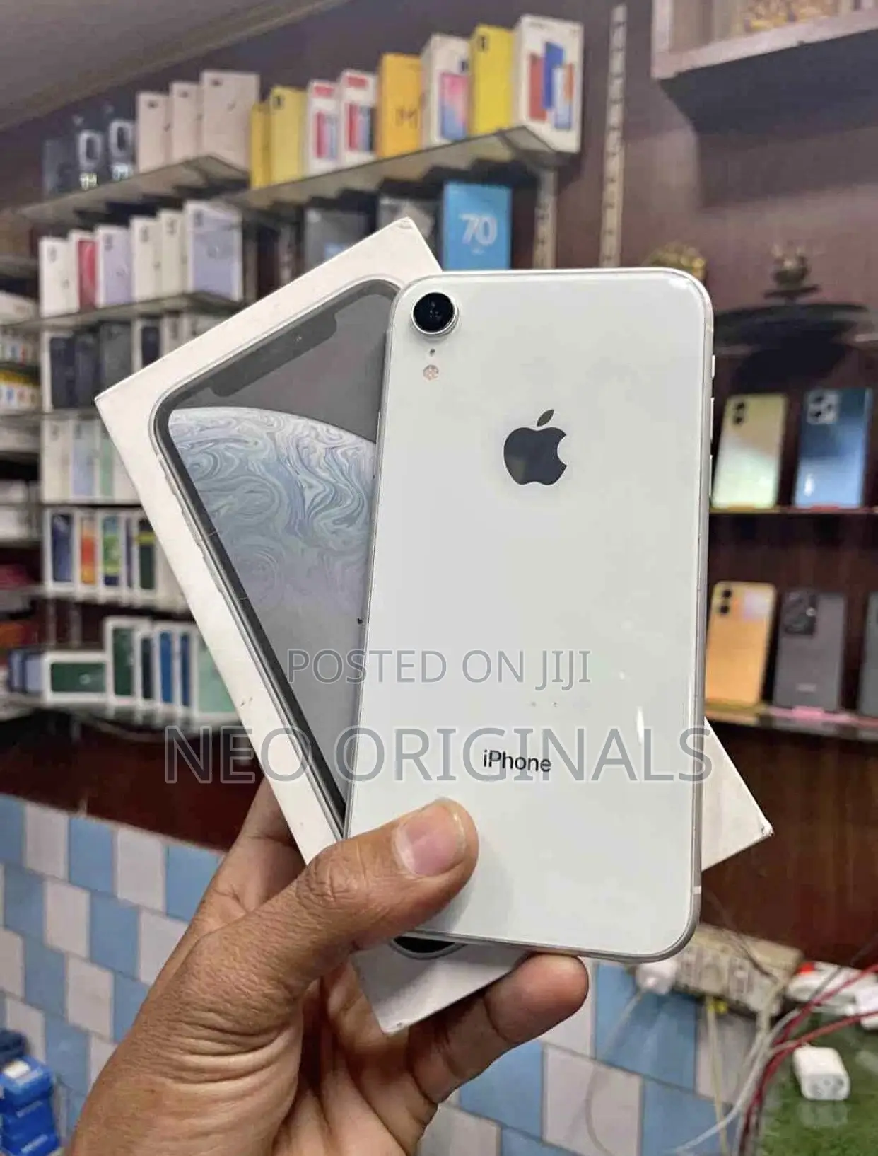 New Apple iPhone XR 128 GB White