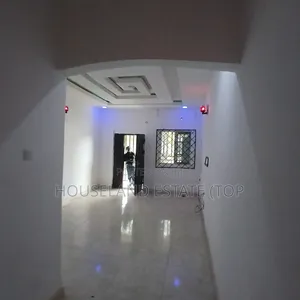Furnished 2bdrm Apartment in Houseland Real, Benin City for rent