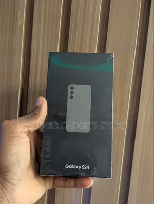 New Samsung Galaxy S24 128 GB Gray