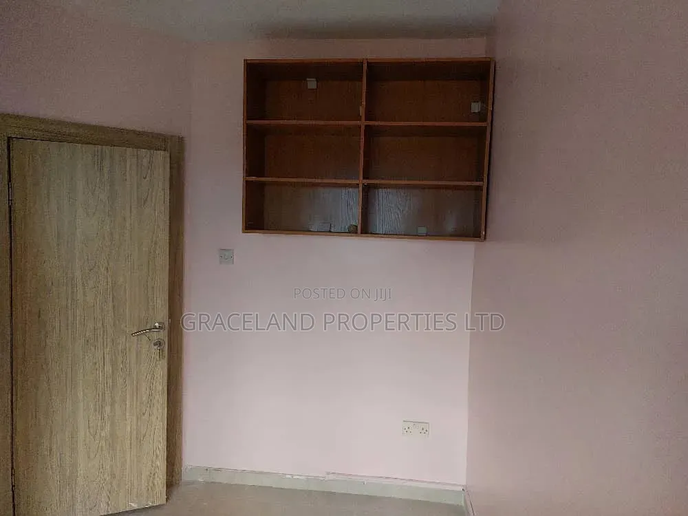 3bdrm Duplex in Bode Thomas for rent