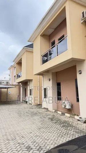 4bdrm Townhouse / Terrace in Jahi for rent