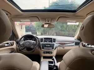 Mercedes-Benz M Class 2014 Black
