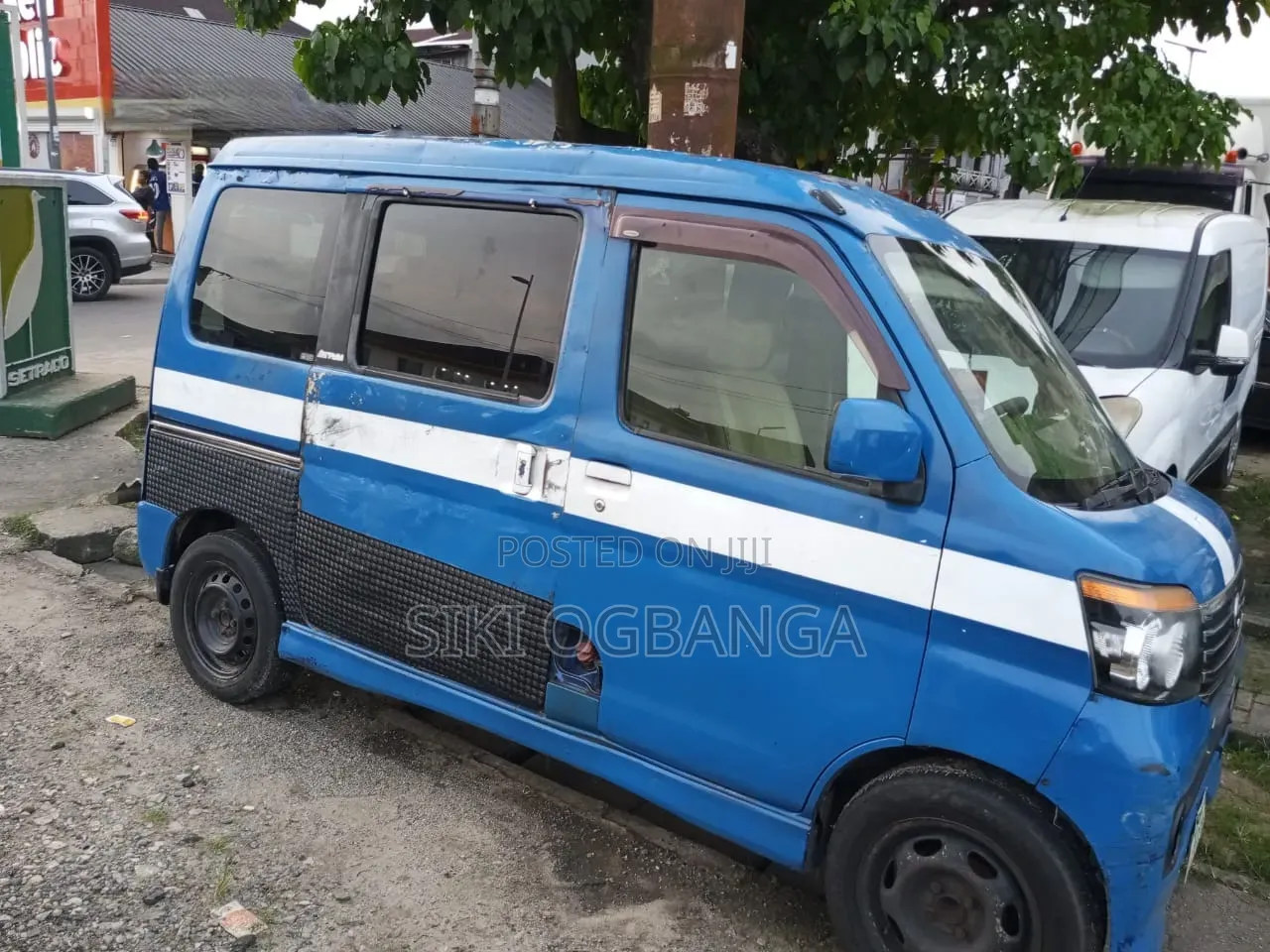 Daihatsu Hijet 2010 Blue