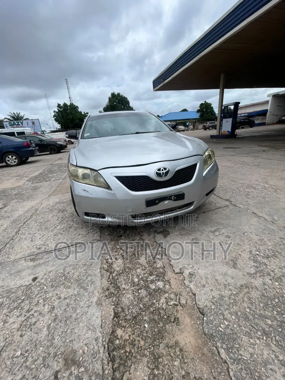Toyota Camry 2012 Silver