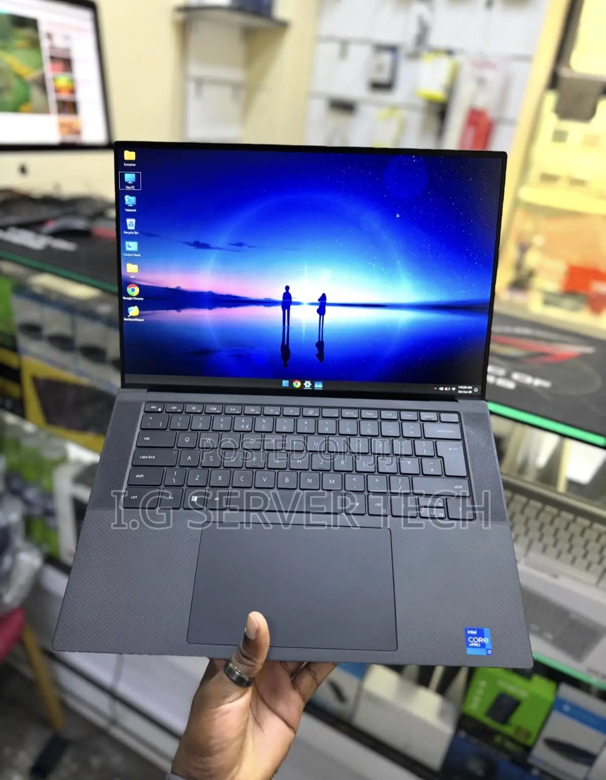 Laptop Dell Precision 5560 32GB Intel Core i7 SSD 512GB