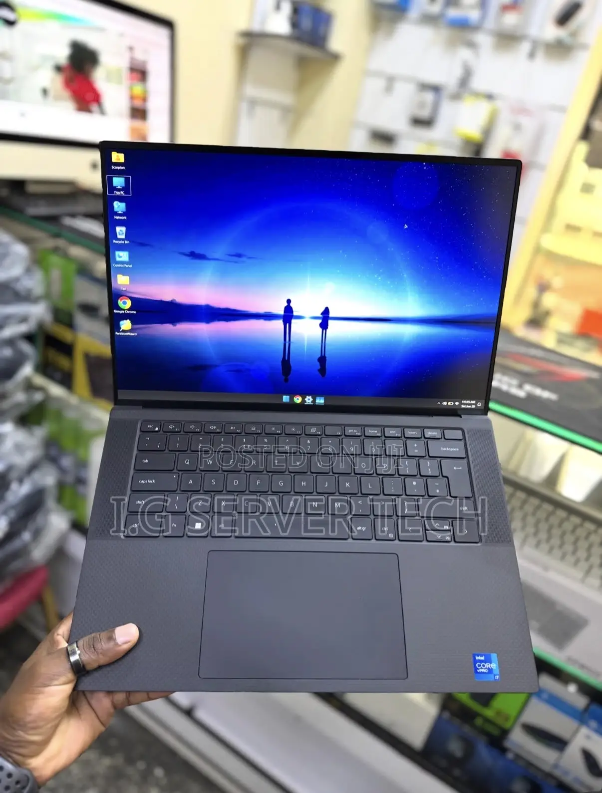 Laptop Dell Precision 5560 32GB Intel Core i7 SSD 512GB