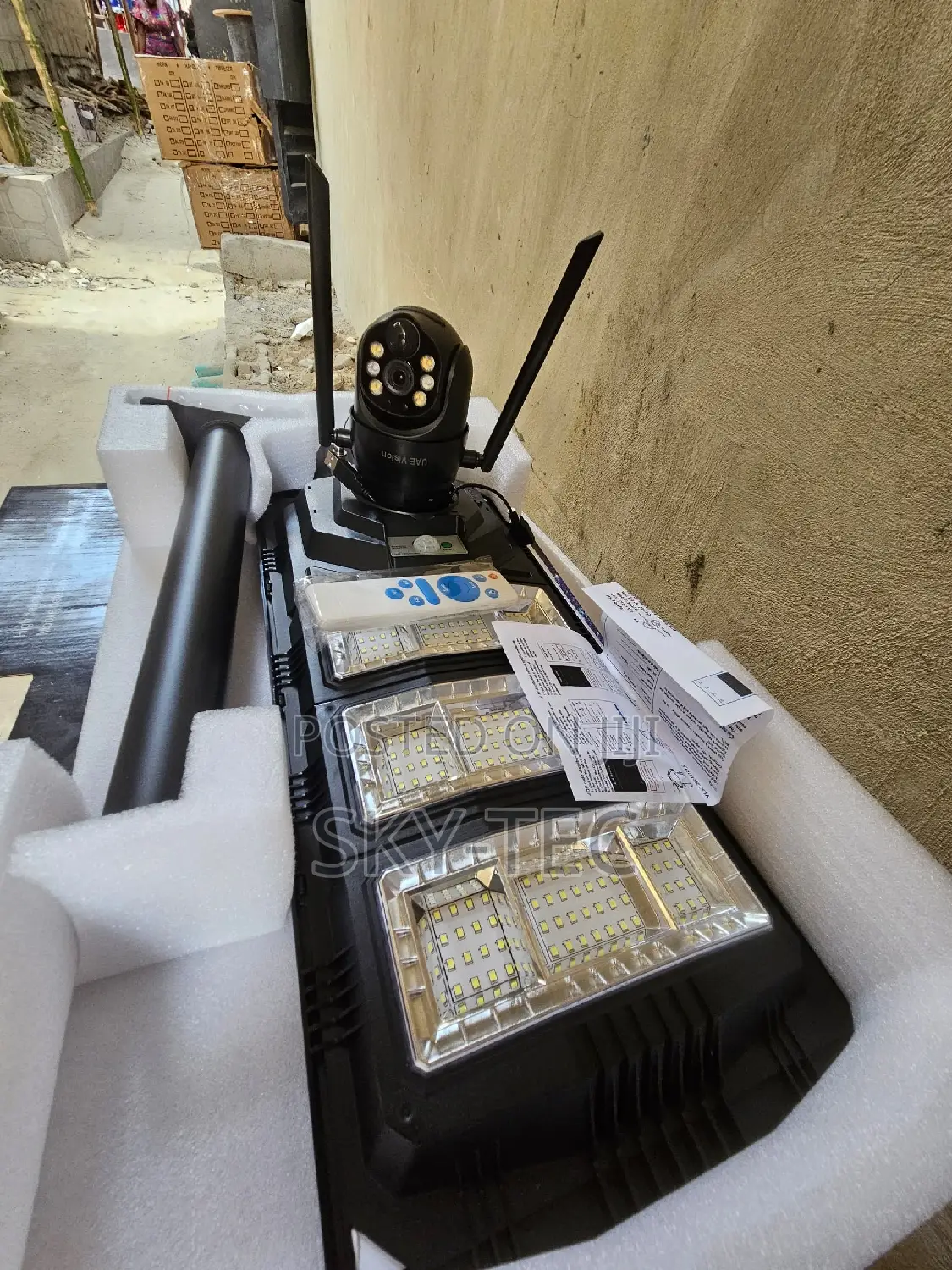 Original Ai Solar Camera+lighting 2 in 1
