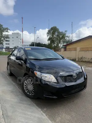 Toyota Corolla LE 4dr Sedan (1.8L 4cyl 4A) 2011 Black