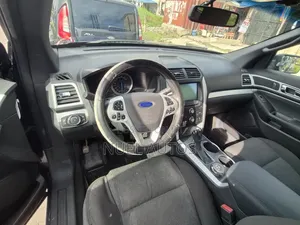 Ford Explorer 2011 Blue
