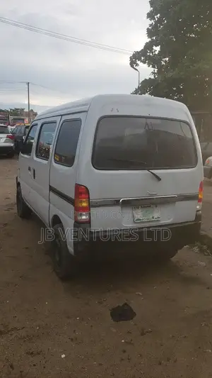 Suzuki Every 2000 Grey