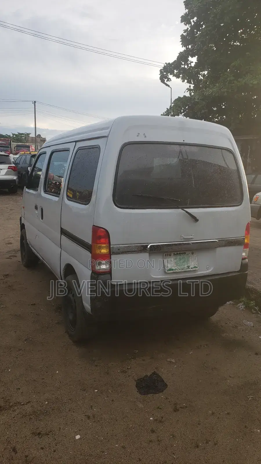 Suzuki Every 2000 Grey