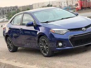 Toyota Corolla 2016 Blue