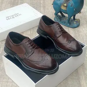 Big Sole Lace Up Men Shoe