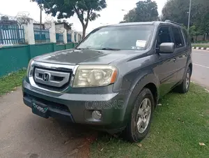 Honda Pilot 2011 Gray
