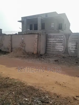 5bdrm Duplex in Eruwen Estate, Ikorodu for sale