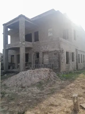 5bdrm Duplex in Eruwen Estate, Ikorodu for sale