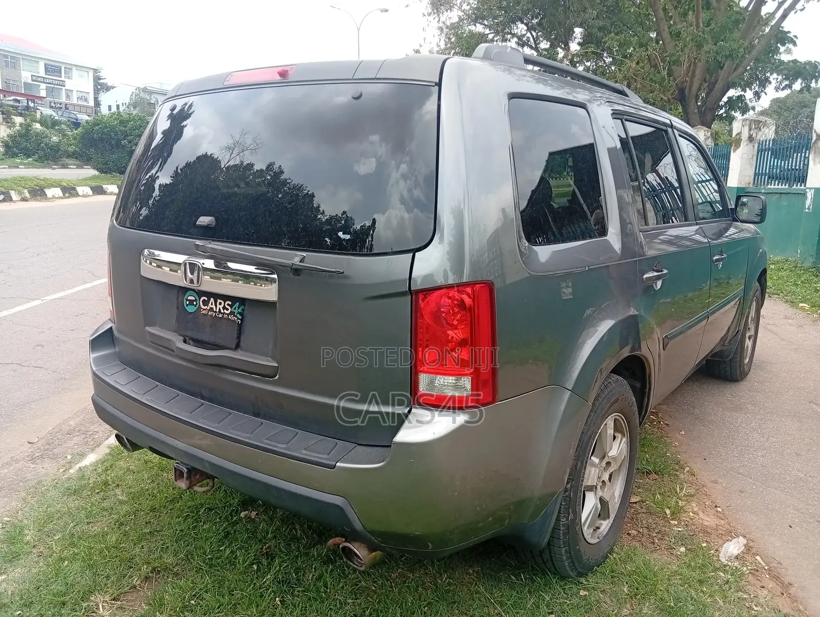 Honda Pilot 2011 Gray
