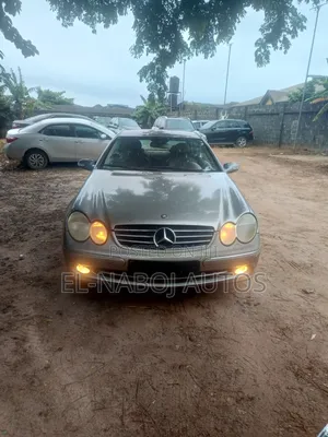 Mercedes-Benz CLK 2008 Brown