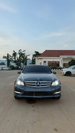 Mercedes-Benz C300 2013 Gray