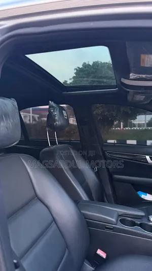 Mercedes-Benz C300 2013 Gray