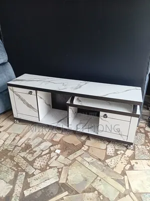 TV Bench Standard
