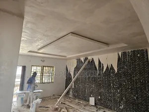 3bdrm Block of Flats in Ashi-Bodija Estate for rent
