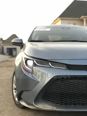 Toyota Corolla LE 2022 Blue