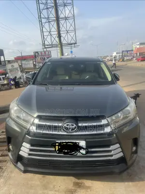 Toyota Highlander Limited Platinum 4dr SUV (3.5L 6cyl 6A) 2014 Gray