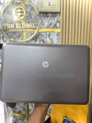 Laptop HP ProBook 640 4GB Intel Pentium SSD 128GB