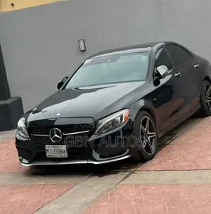 Mercedes-Benz C450 2016 Black