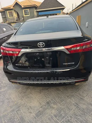 Toyota Avalon 2016 Black