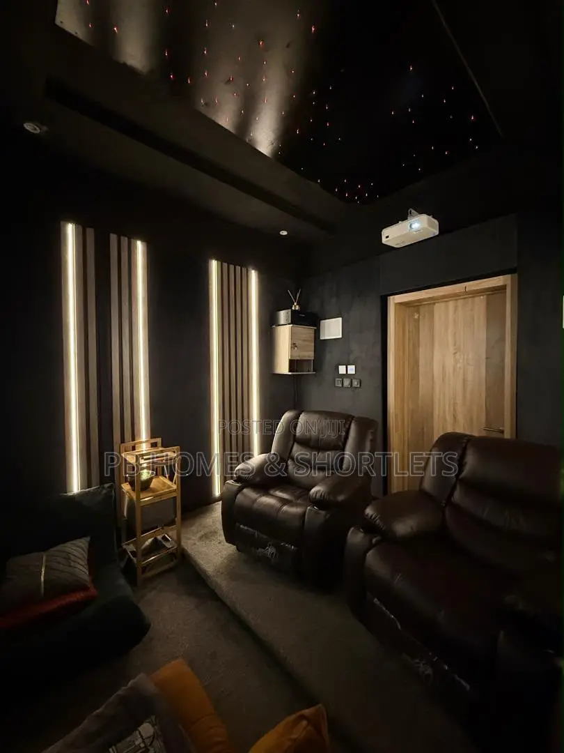 Luxurious Three Bedroom Smart Home Duplex