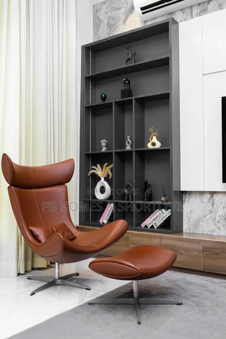 Luxurious Three Bedroom Smart Home Duplex