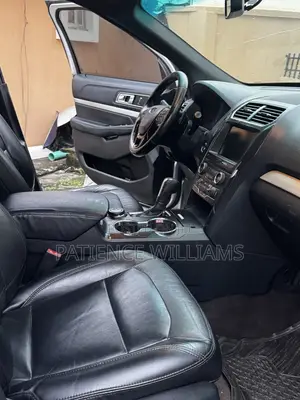 Ford Explorer 2016 Silver