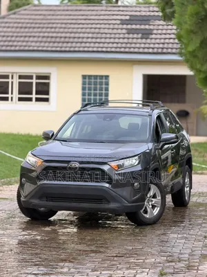Toyota RAV4 2022 Gray