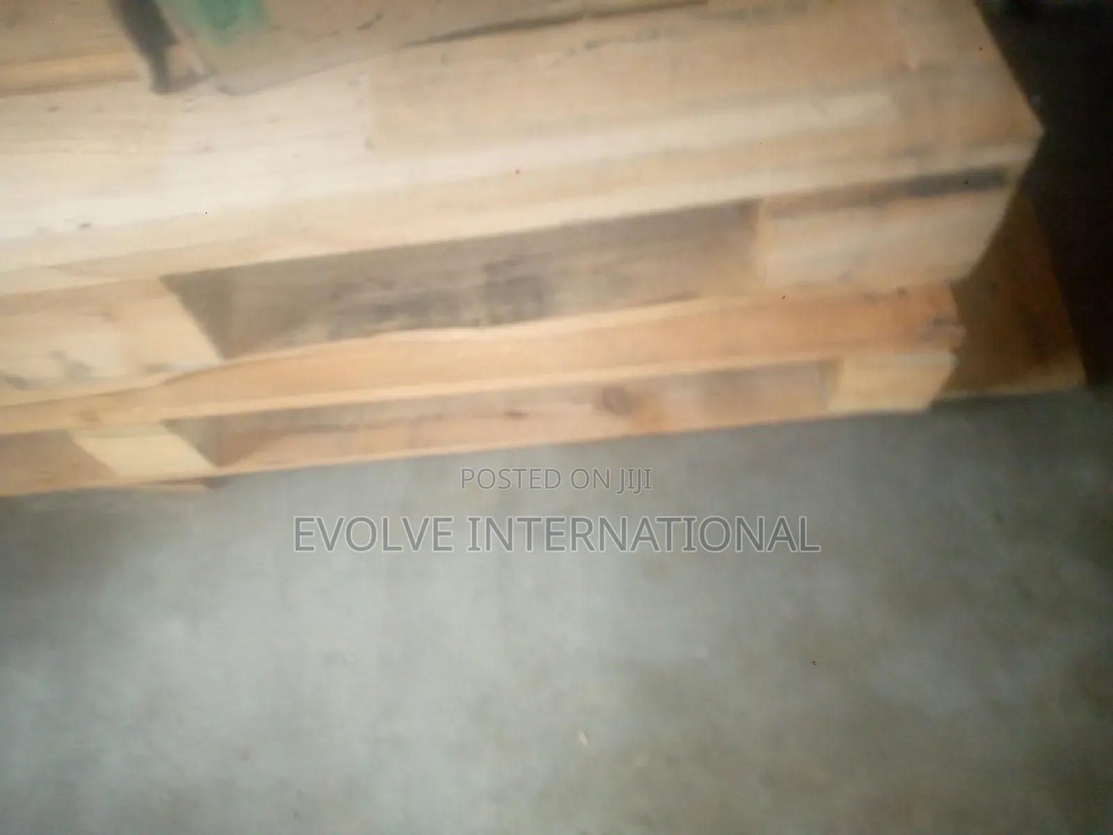 Realistic Multiple Use Wooden Pallets