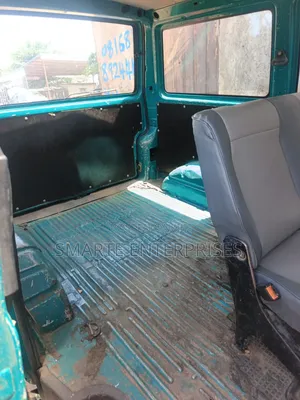 Volkswagen Transporter 2000 Blue