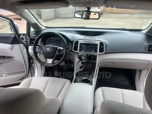Toyota Venza 2014 Silver