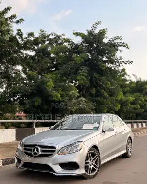 Mercedes-Benz E350 Base 4Matic Sedan AWD (3.5L 6cyl 7A) 2015 Silver