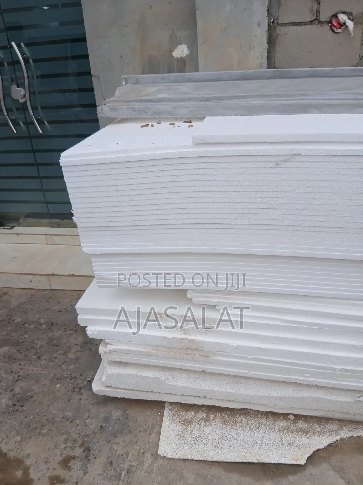 Polystyrene Parapet Pop Board 300 by 300