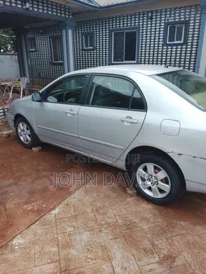 Toyota Corolla 2005 Gray