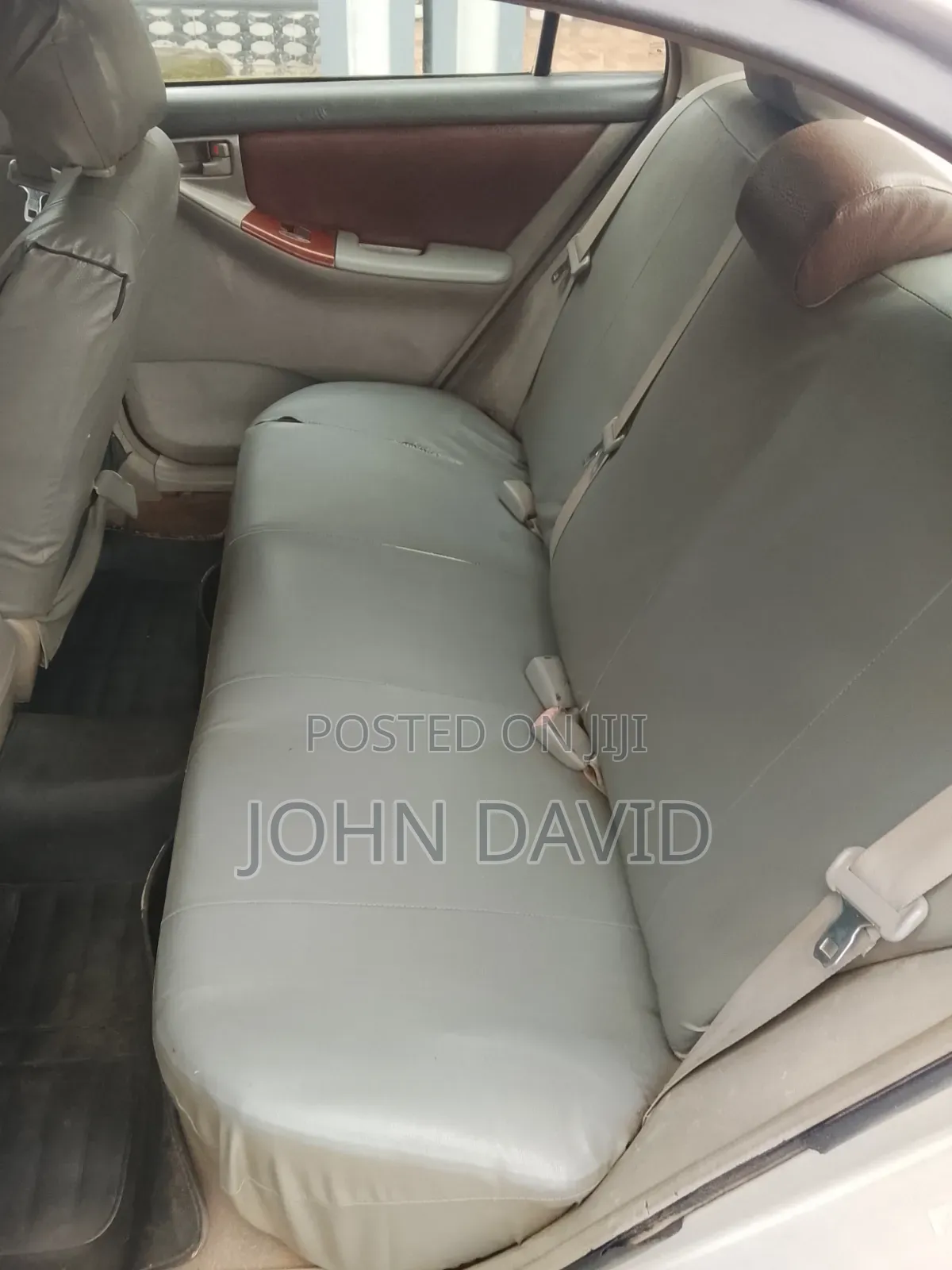 Toyota Corolla 2005 Gray