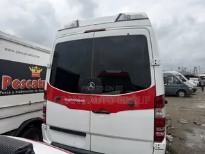 Mercedes-Benz Sprinter 2018 White