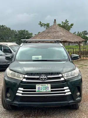 Toyota Highlander 2016