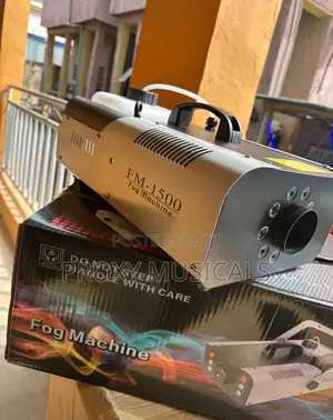 Fog/Smoke Machine With LED Light Liquid