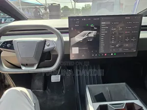 New Tesla Cybertruck Cyberbeast AWD 2025 Gray