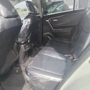 Toyota RAV4 2021 Gray